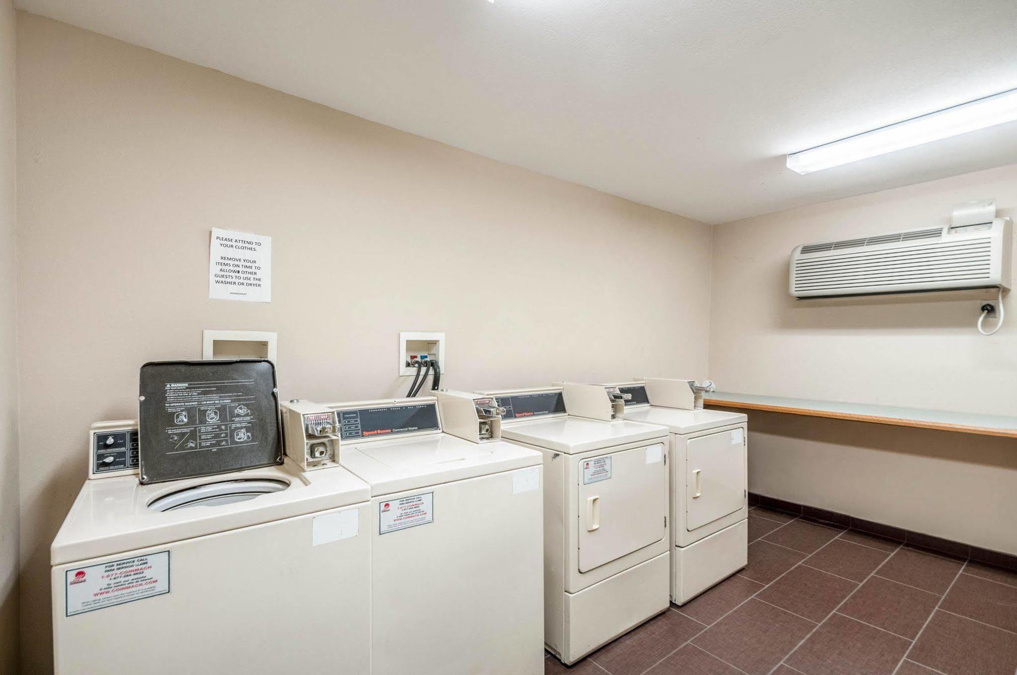 Mainstay Suites Frederick Zewnętrze zdjęcie